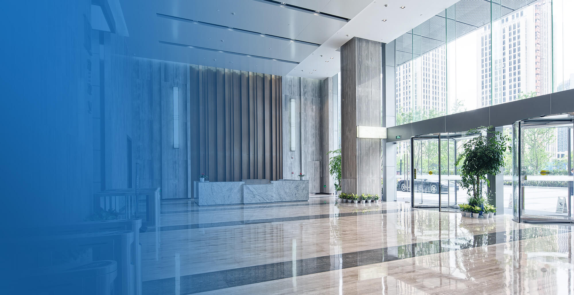 建物を知り尽くした清掃・管理【株式会社創伸ビル管理】